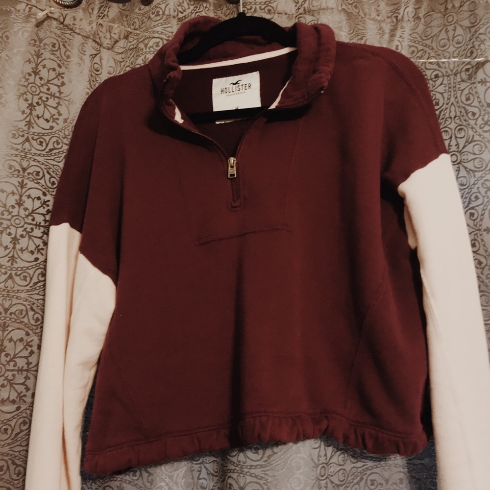 hollister zip up sweater (burgandy and pink)